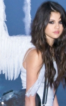 Selena Gomez: Un stil demn de urmat de toate adolescentele! 