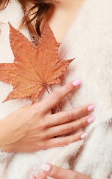 Cum obţii unghiile perfecte pentru sezonul rece