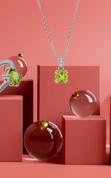 8 tipuri de bijuterii pe care le poți oferi în dar luna aceasta