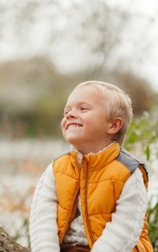 Vestele pentru copii, îmbrăcămintea pentru confort și libertate de mișcare
