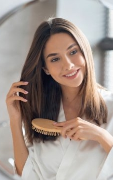3 cauze ale căderii părului și cum să le rezolvi