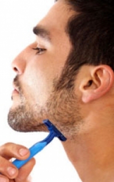 Recomandare pentru partenerul tau: Gillette Mach3 Sensitive ofera un barbierit exceptional
