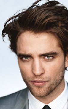 O fana a vrut sa-i faca vraji lui Robert Pattinson