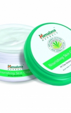 Himalaya Herbals - Ingrijire cu ingrediente naturale pentru pielea ta