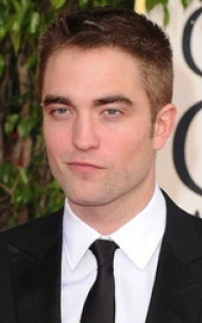 Va juca cel mai important rol din cariera sa. Robert Pattinson va fi Christian Grey?