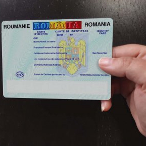 În atenția tuturor românilor: se schimbă cărțile de identitate!