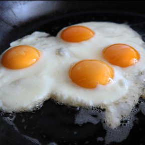 Un nou avertisment legat de consumul de ouă. Ce se întâmplă dacă mănânci mai mult de două pe zi