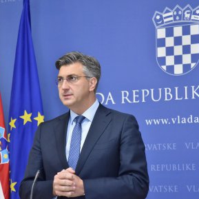 Miniștrii din Croația își donează salariile pe o lună pentru a ajuta în criza coronavirusului