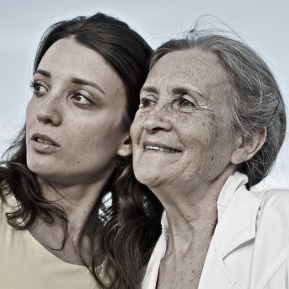 Cele mai bune sfaturi ale unei bunici blânde și înțelepte pentru nepoata ei iubită