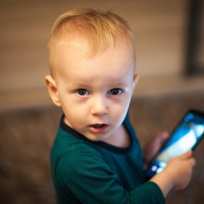 Autism virtual: cauze, simptome, tratament