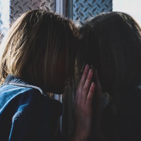 Sindromul burnout: cum îl recunoști și cum îl tratezi