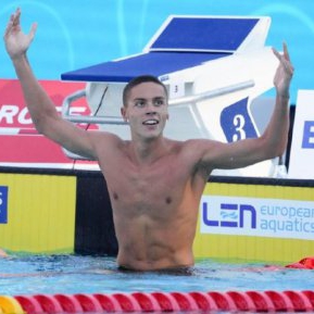 David Popovici a devenit cel mai rapid înotător din lume