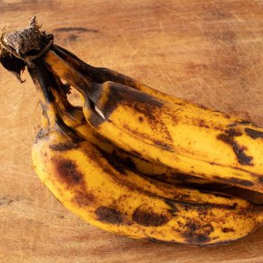 Ce se întâmplă în corp dacă mănânci 2 banane coapte în fiecare zi
