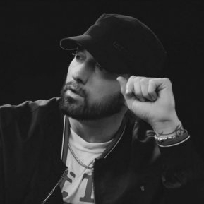 Viața lui Eminem, regele încoronat al hip-hop-ului, o poveste de viață sfâșietoare cu final fericit