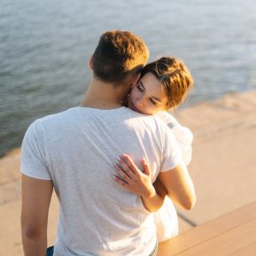 5 intrebari intime care te apropie de cel pe care il iubesti