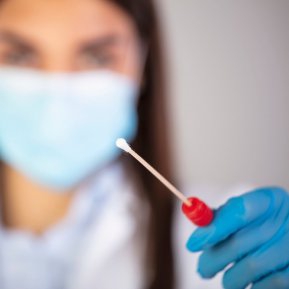 România se află la un pas de o epidemie de gripă! Cazurile de infecții respiratorii s-au înmulțit alarmant în ultima perioadă