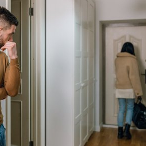 „Exista viata dupa abuz, infidelitate si divort”. Povestea unei femei care a regasit dragostea dupa o relatie toxica