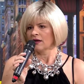Detalii mai puțin știute din viața Sandei Ladoși. De ce a fost botezată pe ascuns și ce mare durere poartă în suflet