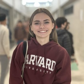 A fost născută în închisoare, dar a ajuns studentă la Harvard! Prin ce greutăți a putut trece până la vârsta de 18 ani