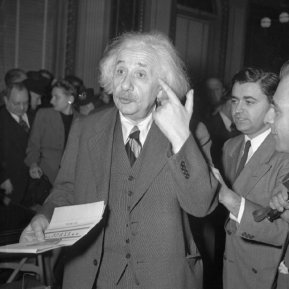 Dovada lui Einstein că Dumnezeu există. "Legătură dintre om și Dumnezeu este tocmai credința!"