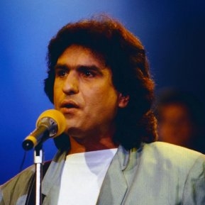 Viața lui Toto Cutugno a fost marcată de obstacole, dar nimic nu l-a împiedicat să își ducă visul mai departe