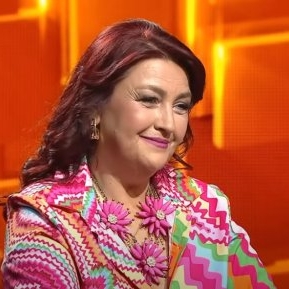 Rona Hartner și-a cumpărat loc de veci. "Am fost jumătate paralizată din cauza unei metastaze pe creier." 