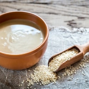 Pasta de tahini: beneficii și mod de preparare