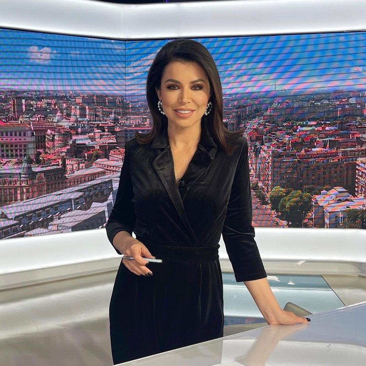 Simona Pătruleasa pleacă de la Kanal D, după 20 de ani de carieră în televiziune. "Vreau o vacanță prelungită"