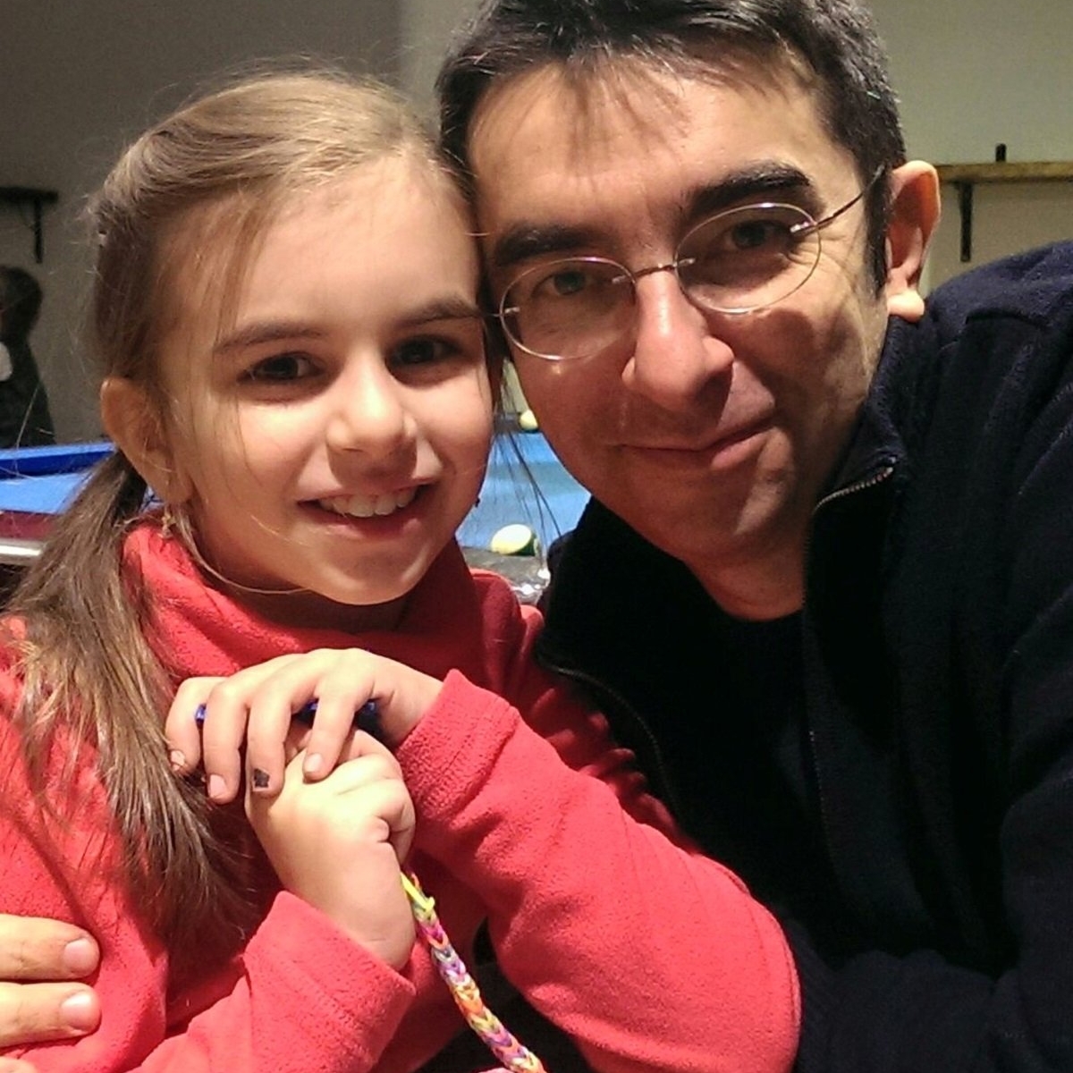 Fiica lui Mihai Găinușă a împlinit 19 ani. Eva este leită tatăl ei