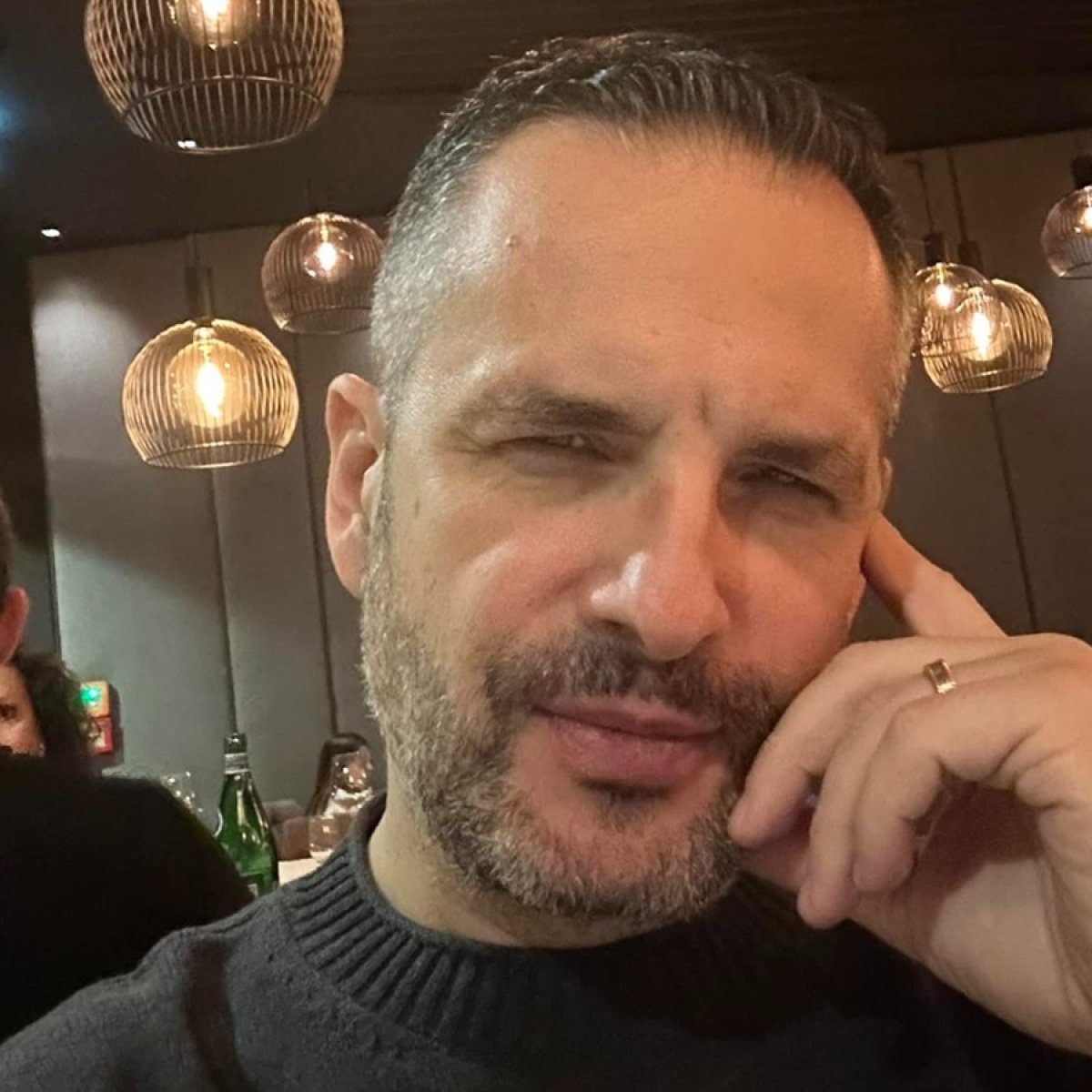 Problemele se țin lanț pentru Mădălin Ionescu. De ce nu mai are voie să apară la televizor