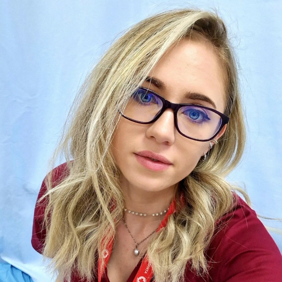 O tânără mamă din Constanța și-a pus capăt zilelor, în propria locuință, la numai 28 de ani. Era asistentă medicală și avea un copil de trei ani
