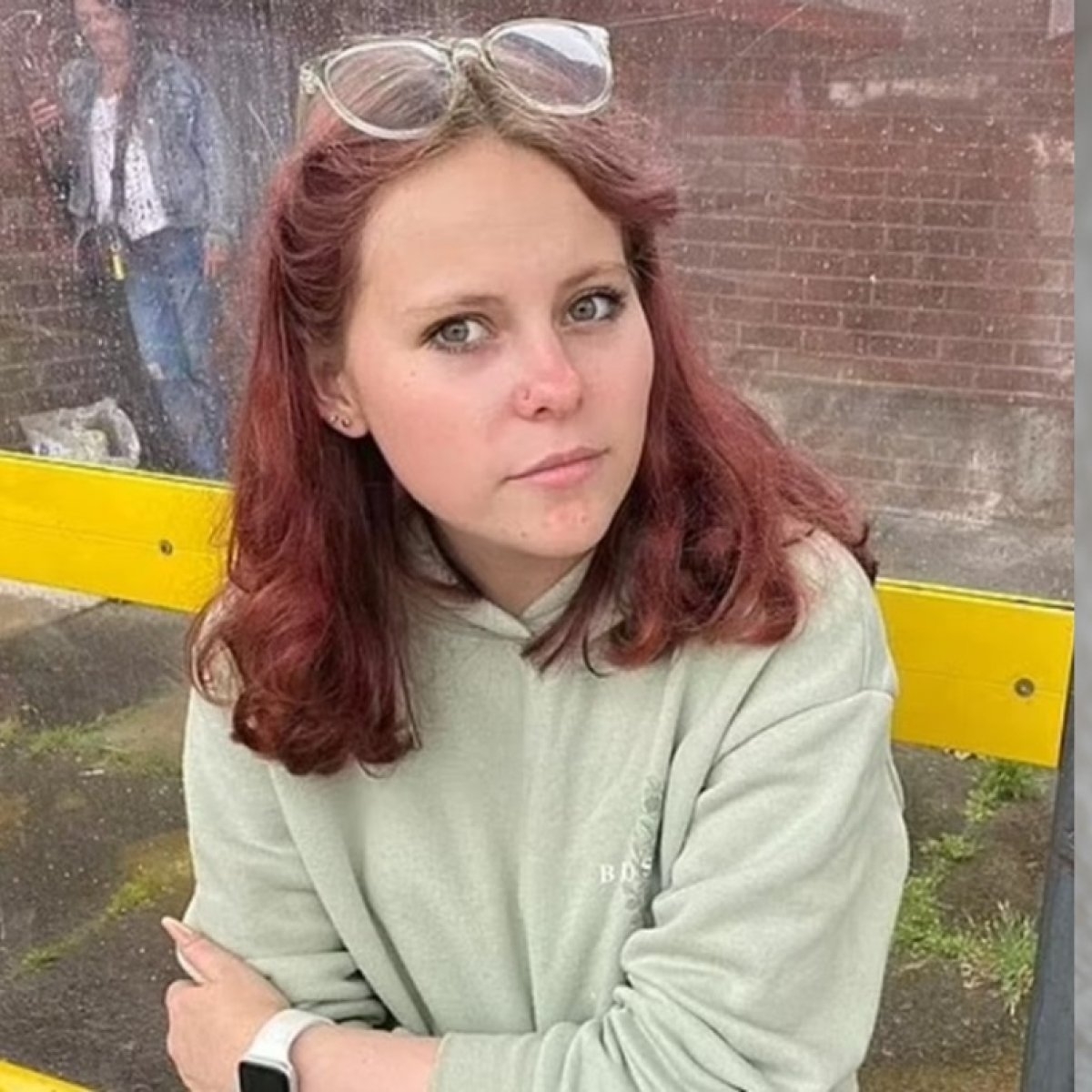 Tragedie pentru o familie din Marea Britanie. O tânără mamă de numai 19 ani a murit înainte ca bebelușul ei născut prematur să-și dea ultima suflare