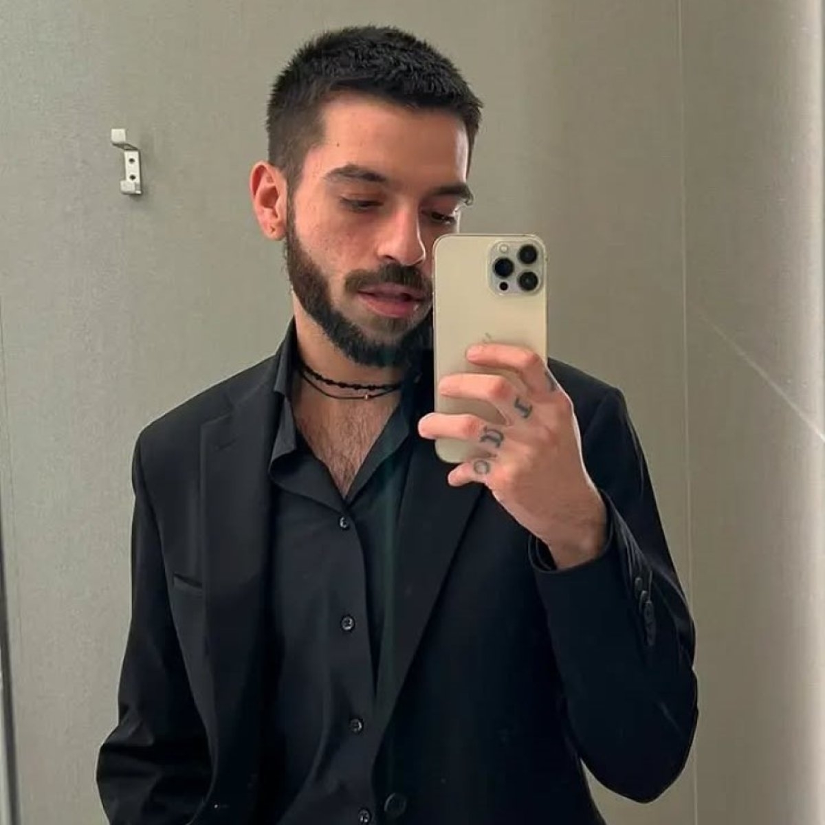 David Pușcaș își strigă public disperarea! Vrea să se împace cu mama lui, singura care i-a oferit șansa unei vieți mai bune