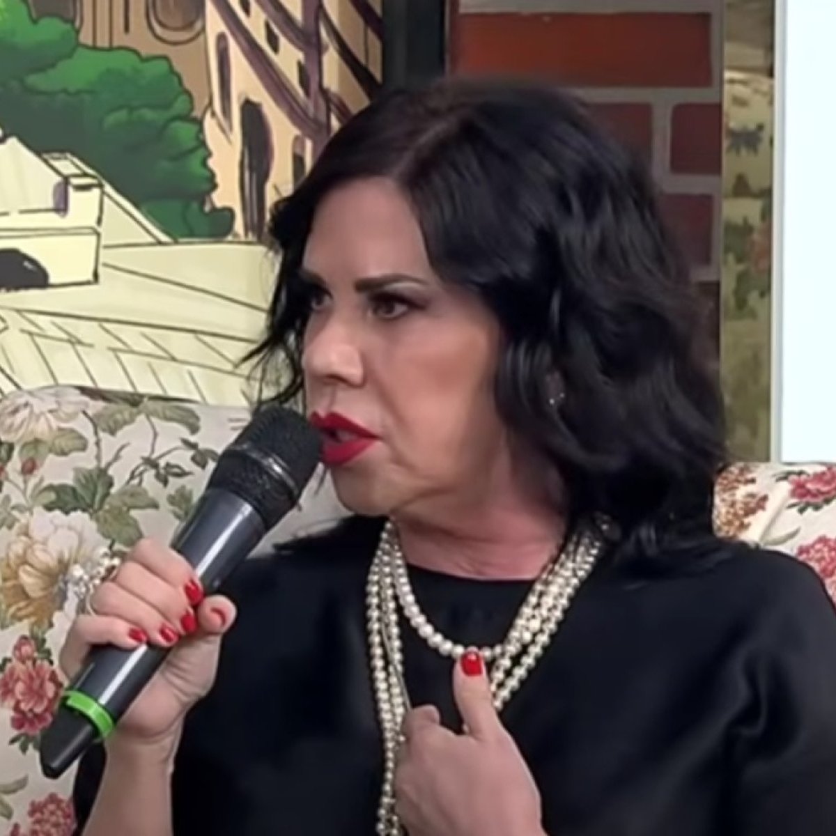 Luminița Anghel ia măsuri pe cale legală împotriva fiului adoptiv? "Am primit amenințări cu moartea la adresa mea și a soțului meu"