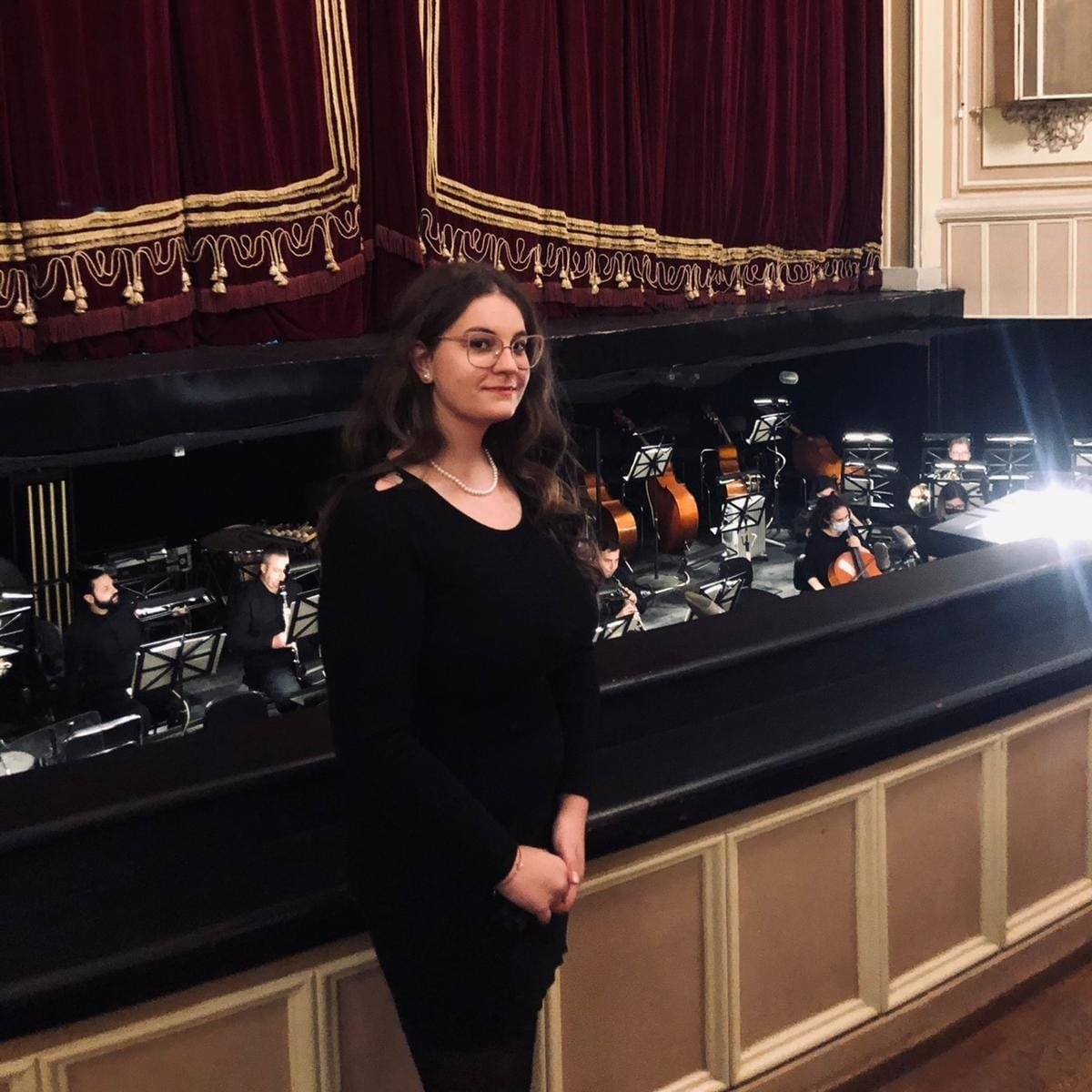 Shara, eleva olimpică care a fost găsită moartă în casa unui dealer de substanțe interzise, ar fi împlinit 18 ani. Părinții fetei nu-și găsesc liniștea