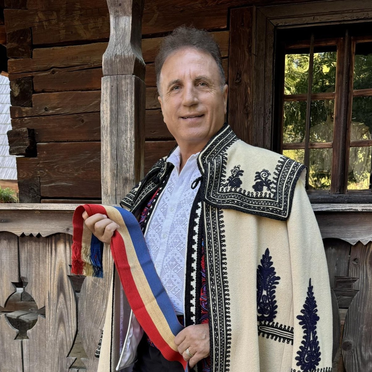 Cât trebuie să scoți din buzunar dacă vrei să bei o cafea la restaurantul lui Constantin Enceanu: „În alte părți este cu mult mai scump”