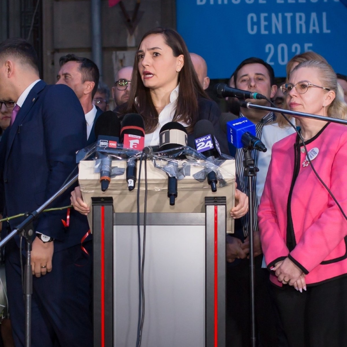 Reacția Anamariei Gavrilă după ce tot mai mulți deputați POT au plecat din partid după alegerile prezidențiale. "I-au trădat pe români"