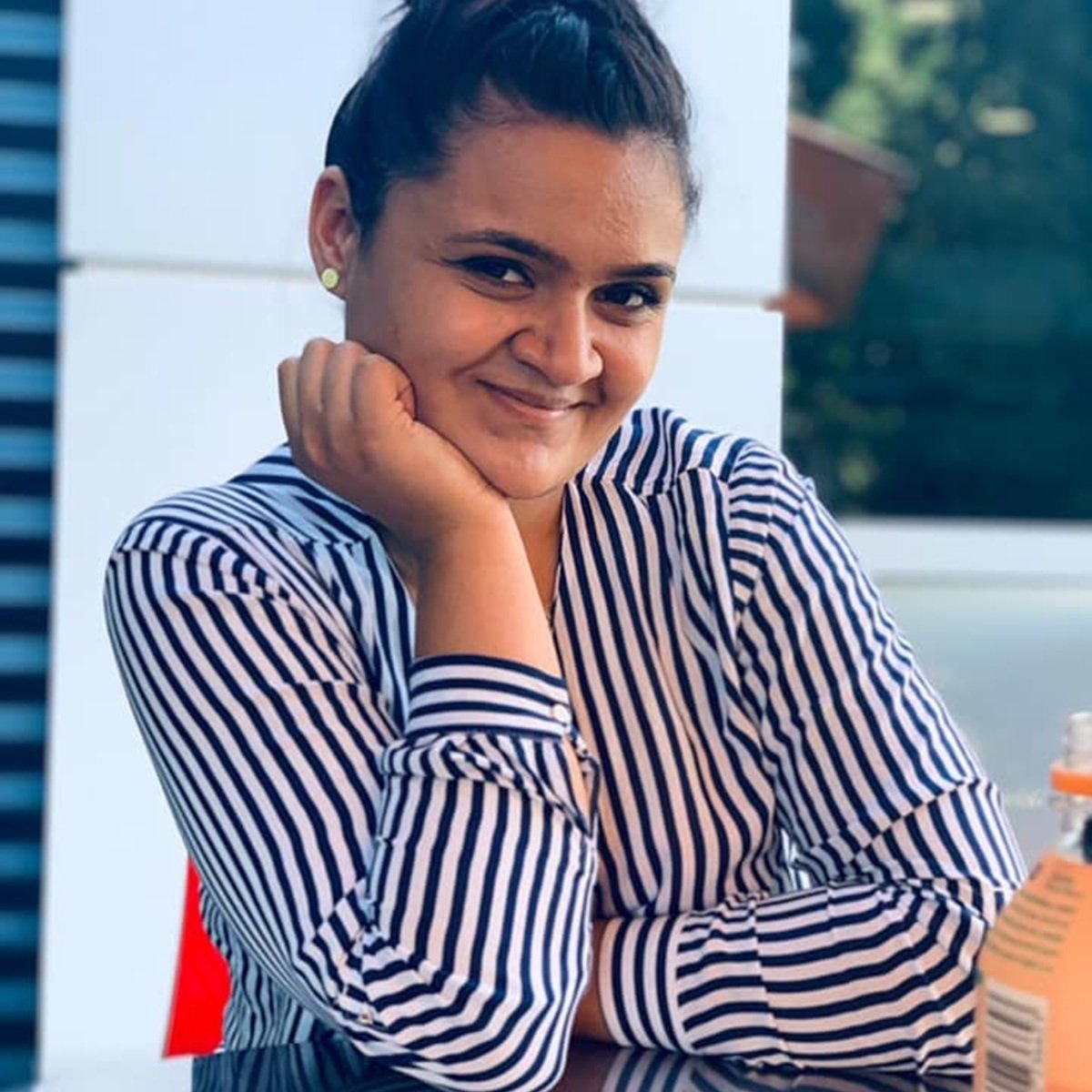 Destin curmat prea devreme! Florentina, o tânără de 27 de ani, asistentă în Focșani a murit fulgerător, lăsând în urmă un copil mic și un soț îndurerat