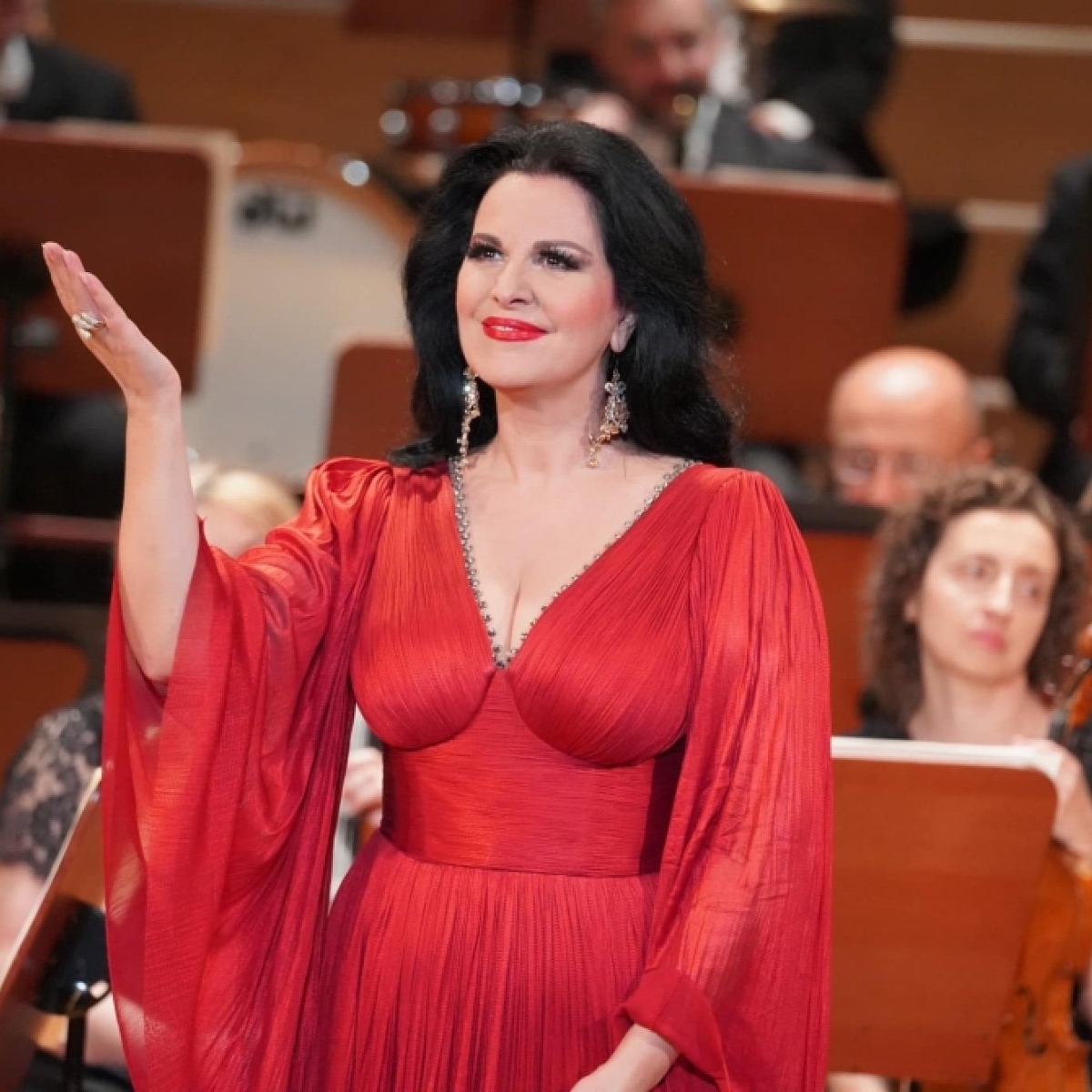 Angela Gheorghiu, mărturisiri emoționante despre începutul relației cu Mihai, iubitul mai tânăr cu 22 de ani: „E îngerul meu păzitor”