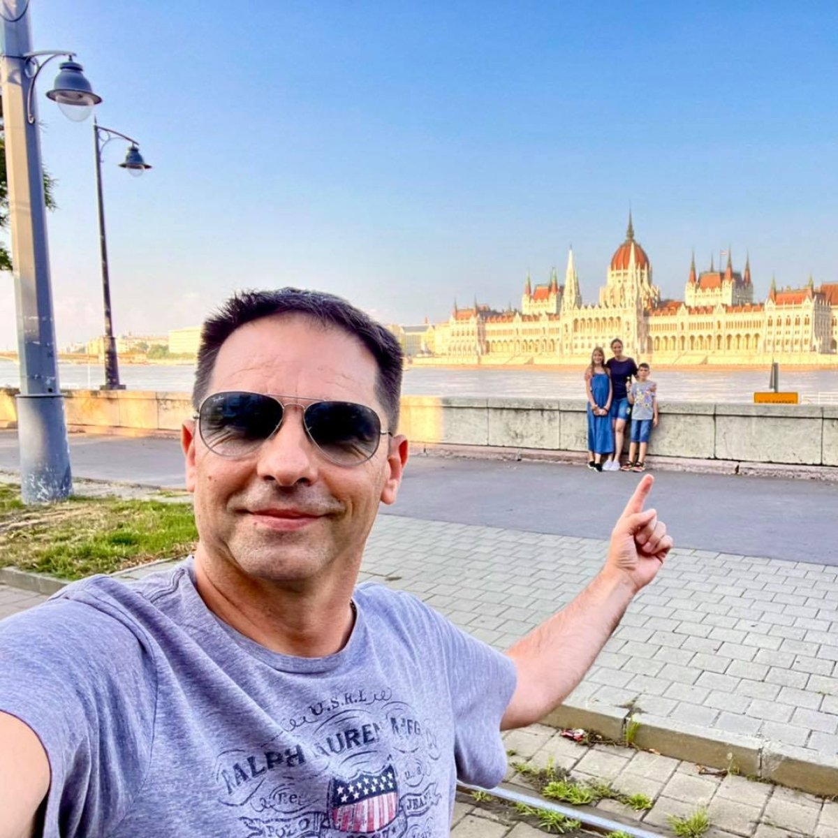 Mesajul emoționant al lui Dan Negru pentru copiii lui, de 1 iunie. „I-am lăsat să-și trăiască copilăria normal"