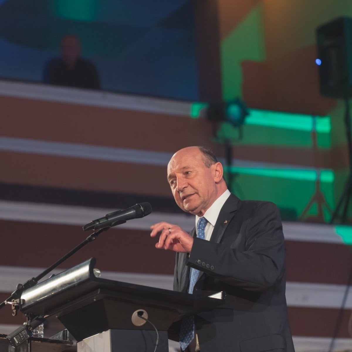 Traian Băsescu a fost operat pe cord la Paris. În ce stare se află acum fostul președinte