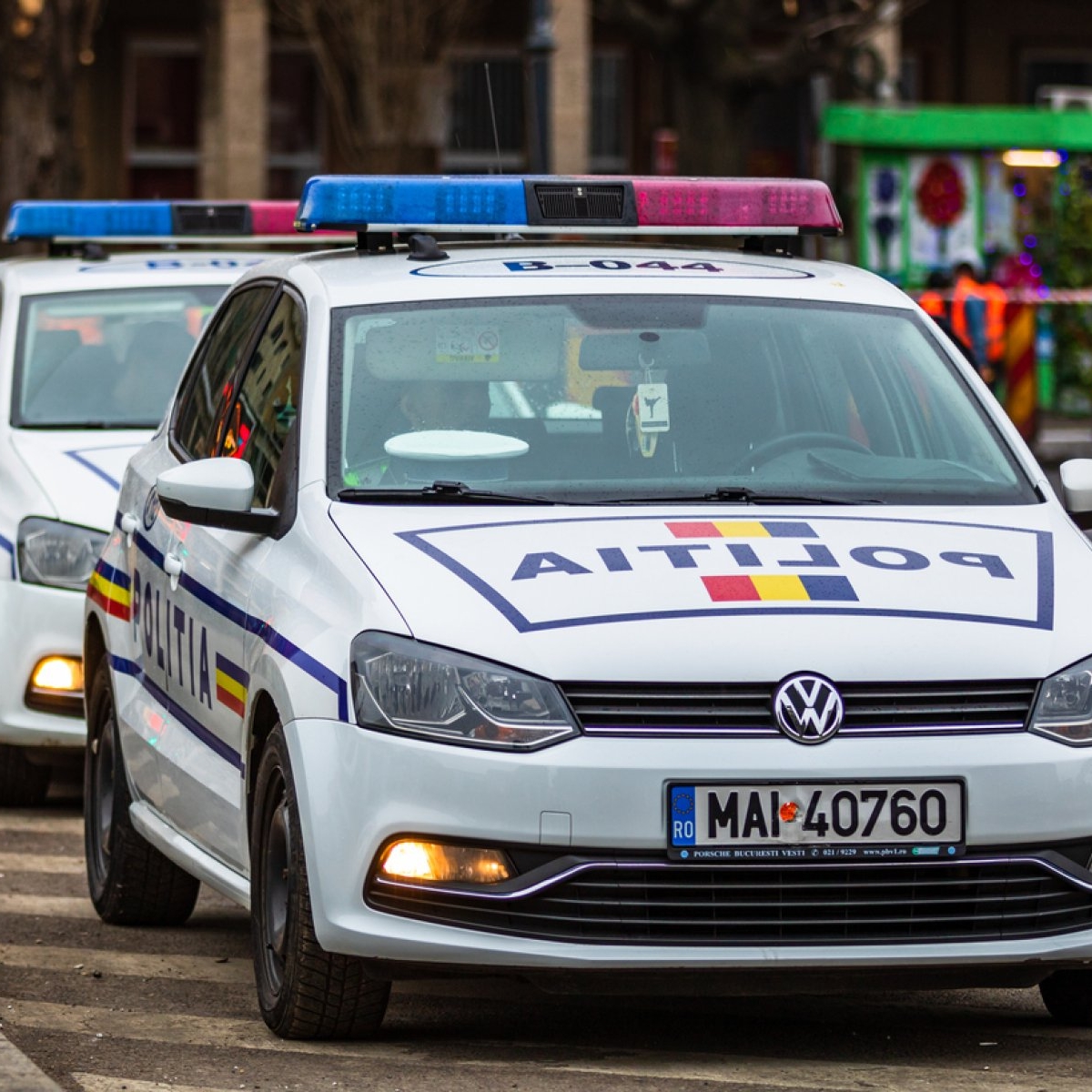 O nouă crimă care îngrozește România. O tânără de 22 de ani, însărcinată cu al treilea copil, a fost ucisă cu toporul de partenerul ei, în plină stradă