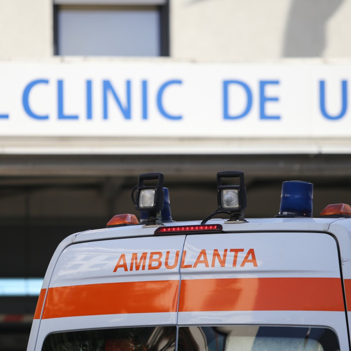 Cosmin, un tânăr de 25 de ani a murit subit în Italia. Devenise recent tată și mai avea un copil mic de crescut