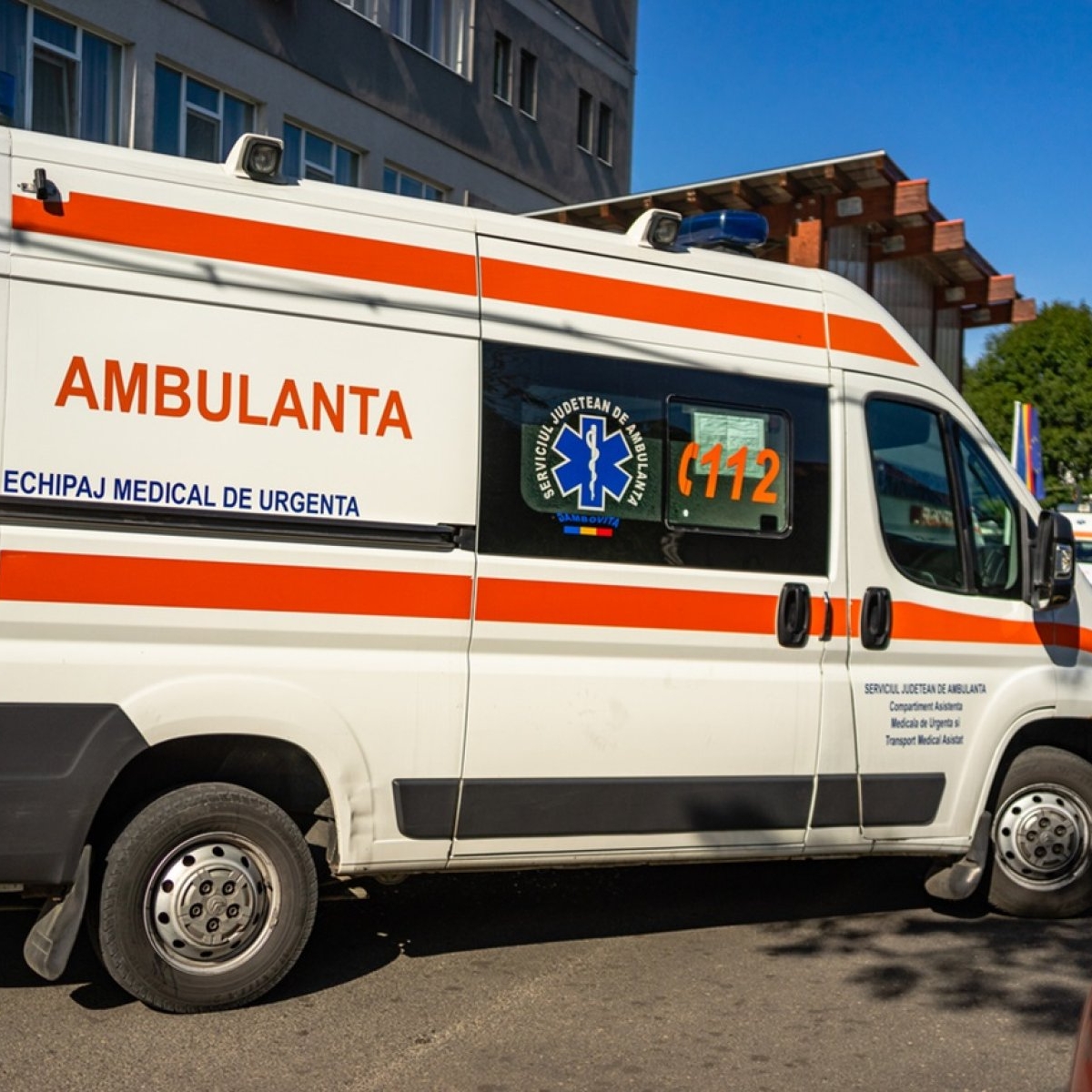 Andreea, o copilă de numai 13 ani și-a pus capăt zilelor. A fost găsită spânzurată în spatele casei