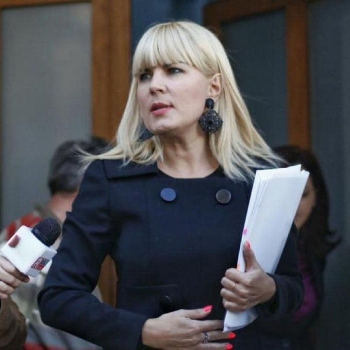 O nouă lovitură pentru Elena Udrea. Riscă să-și piardă o parte din bunuri și proprietăți