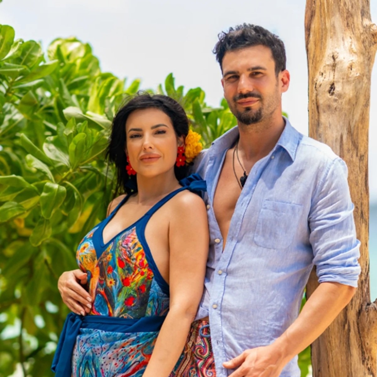 Claudiu de la Insula iubirii a cerut-o în căsătorie pe Isabel și au plecat din emisiune. Cei doi sunt împreună de 19 ani și au o fiică împreună
