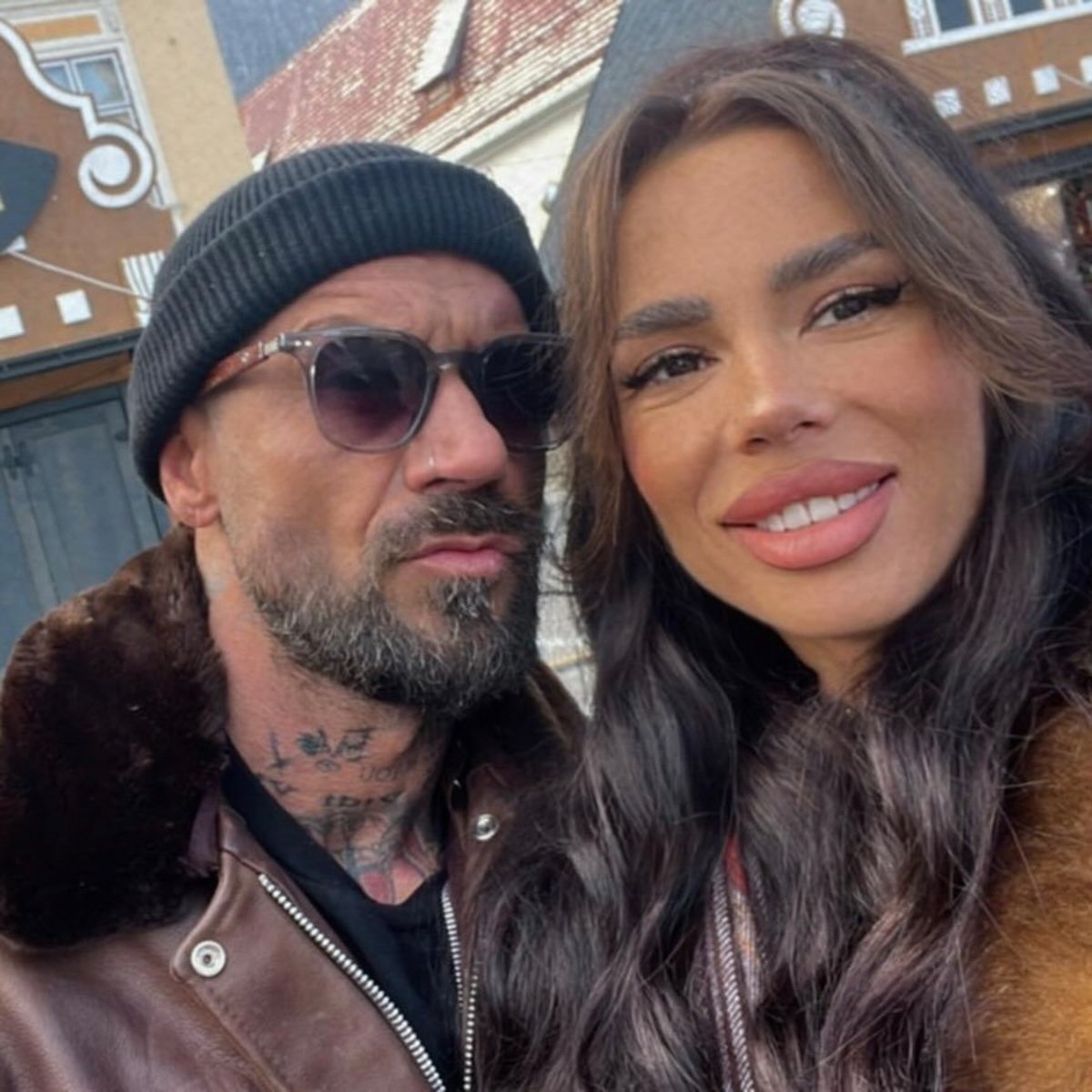 Cristina și Andrei de la „Insula Iubirii” au fost bătuți si agresați într-un club din București. Poliția și mascații au intervenit pentru a-i salva