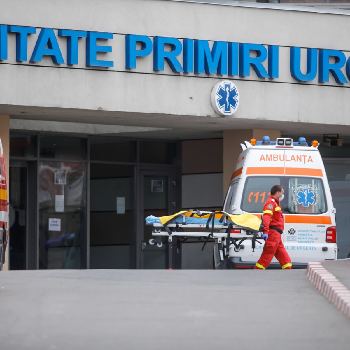 Maria, o femeie de 36 de ani din Călărași, a fost înjunghiată de fostul iubit chiar sub ochii copiilor ei