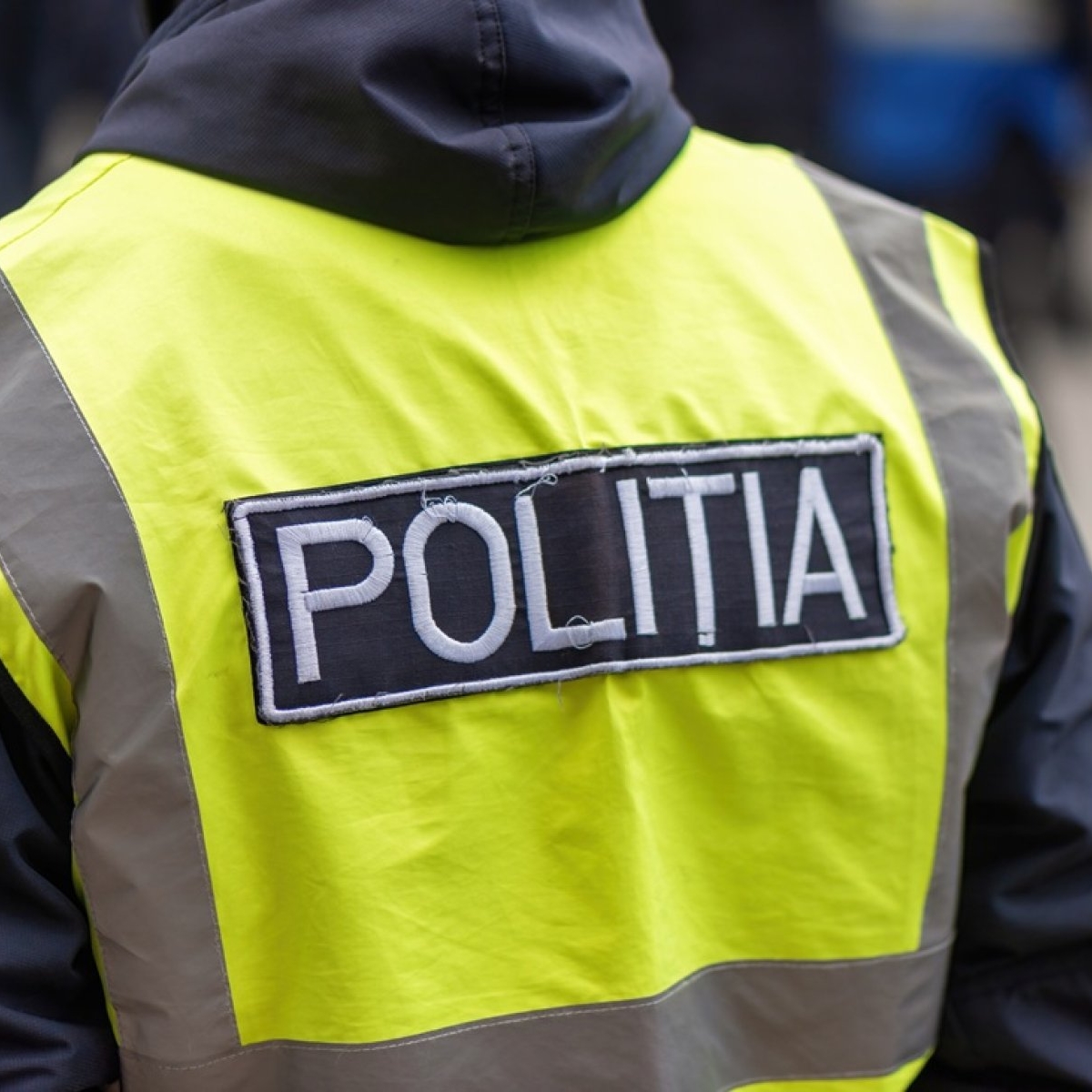O fetiță de 13 ani din Sibiu, olimpică la engleză, a fost găsită fără viață în casă. Mama ei a găsit-o spânzurată