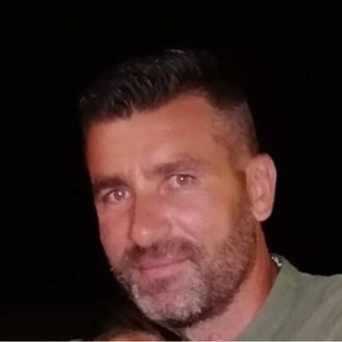 Marius, un român de 40 de ani și-a găsit sfârșitul în Italia, într-un tragic accident. A lăsat în urmă o fetiță și o soție însărcinată în 8 luni